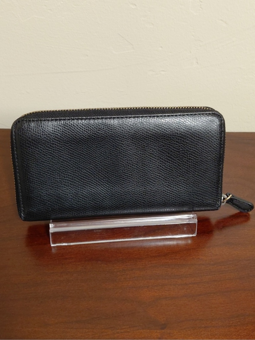 Coach Black Leather Accordian Zip Around Wallet - Picture 2 of 10
